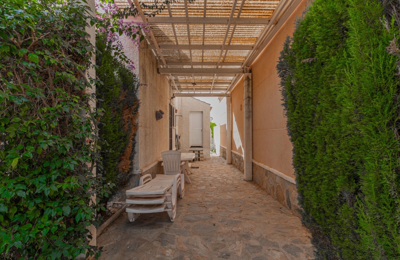 Rynek wtórny - Villa - Torrevieja - El Chaparral