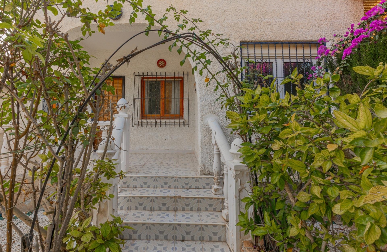 Rynek wtórny - Villa - Torrevieja - El Chaparral