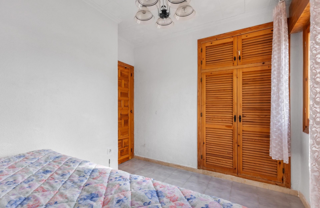 Rynek wtórny - Villa - Torrevieja - El Chaparral