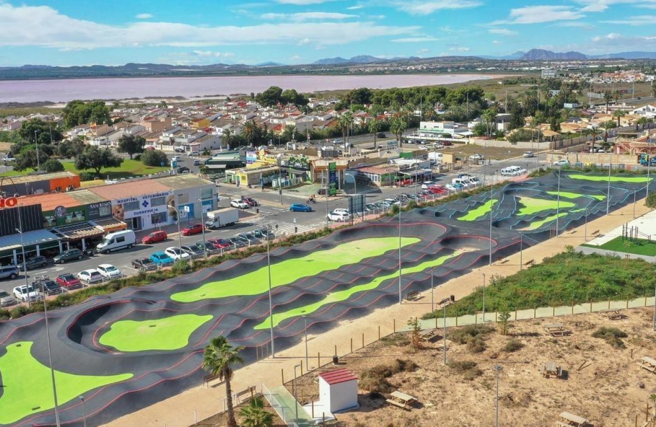 Rynek wtórny - Villa - Torrevieja - El Chaparral