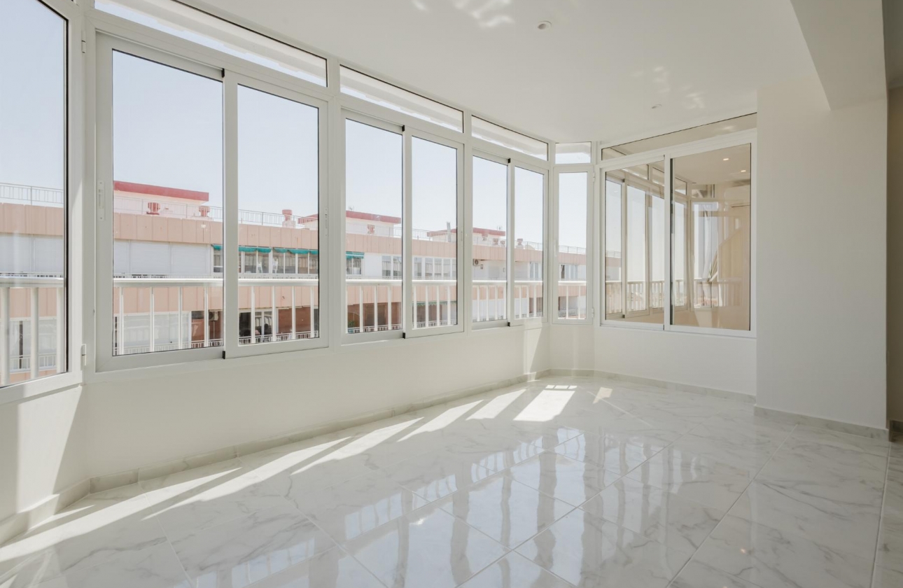 Rynek wtórny - Apartament - Torrevieja - Acequion