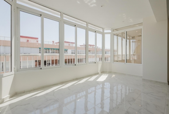 Rynek wtórny - Apartament - Torrevieja - Acequion