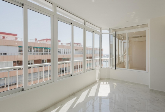 Rynek wtórny - Apartament - Torrevieja - Acequion