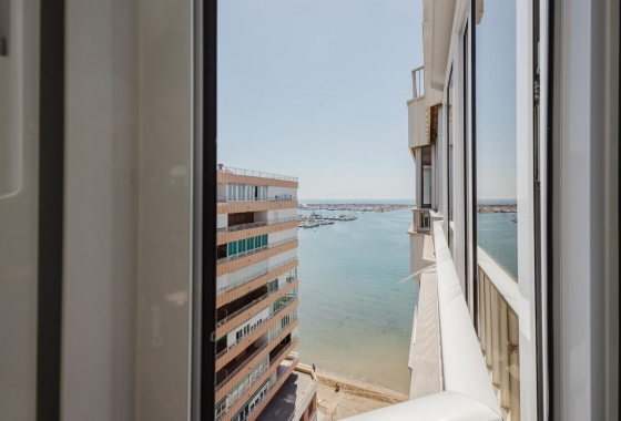 Rynek wtórny - Apartament - Torrevieja - Acequion
