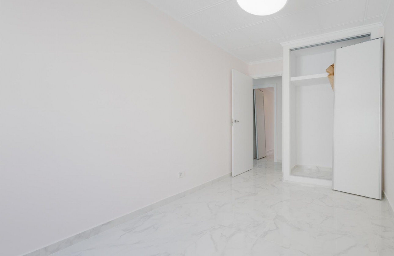 Rynek wtórny - Apartament - Torrevieja - Acequion