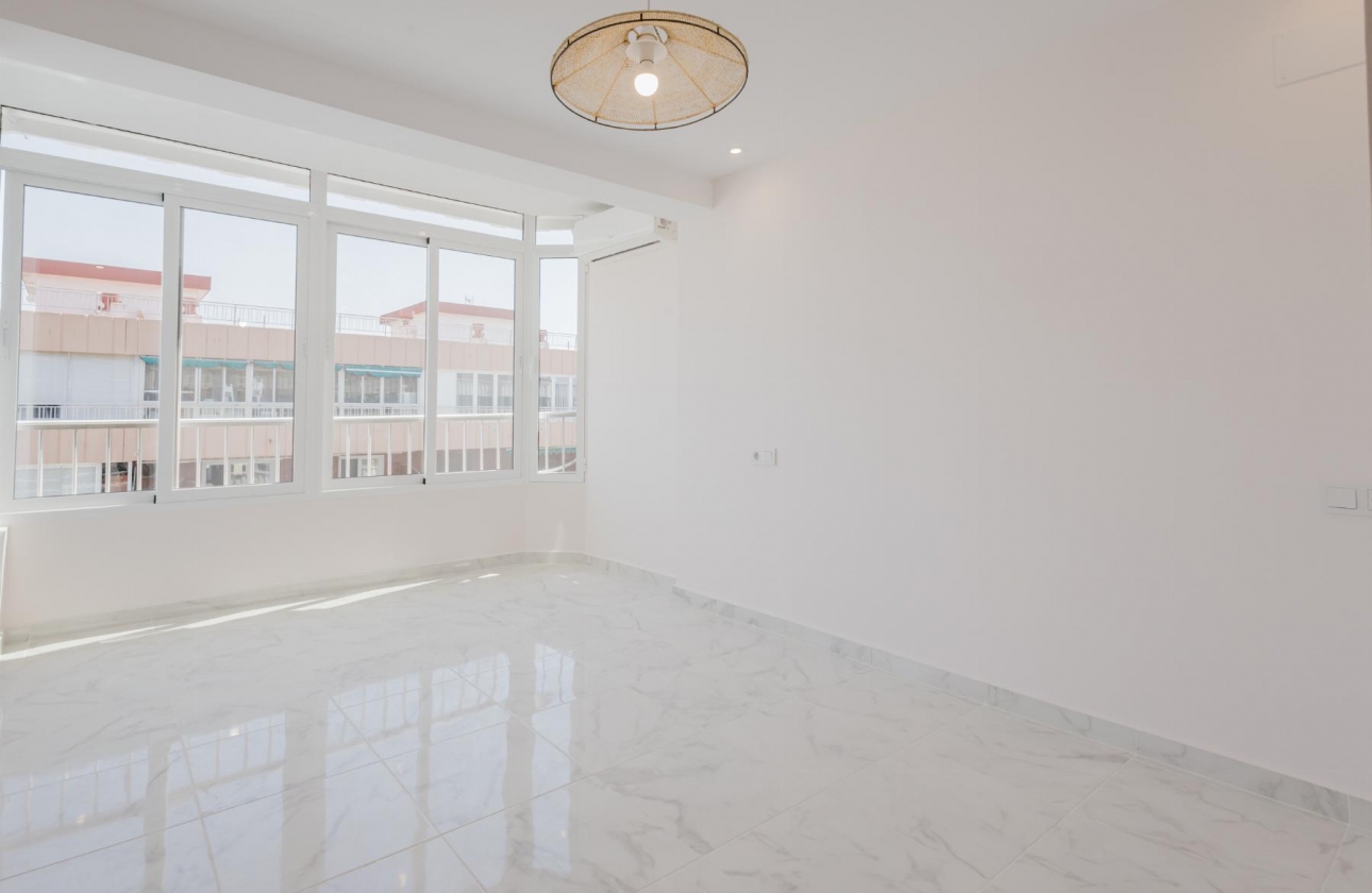 Rynek wtórny - Apartament - Torrevieja - Acequion