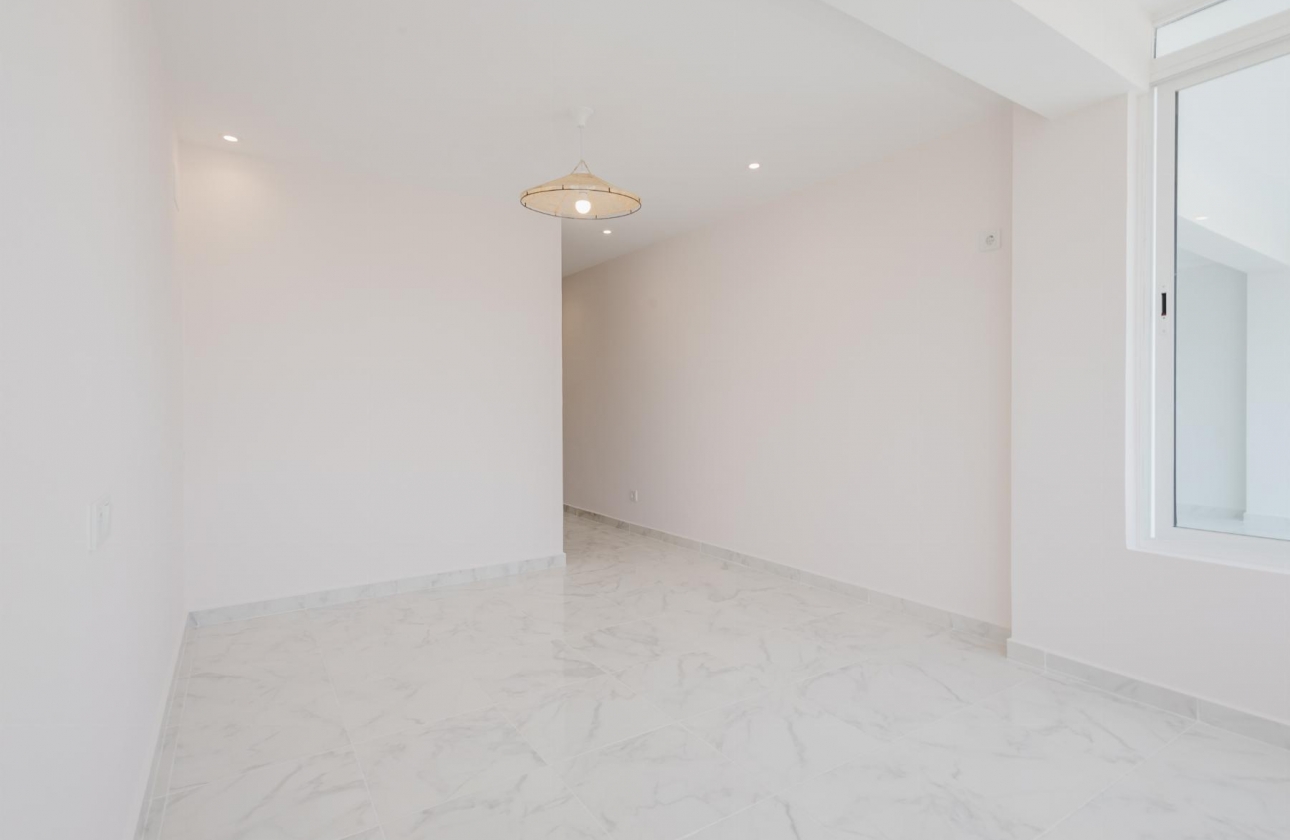 Rynek wtórny - Apartament - Torrevieja - Acequion