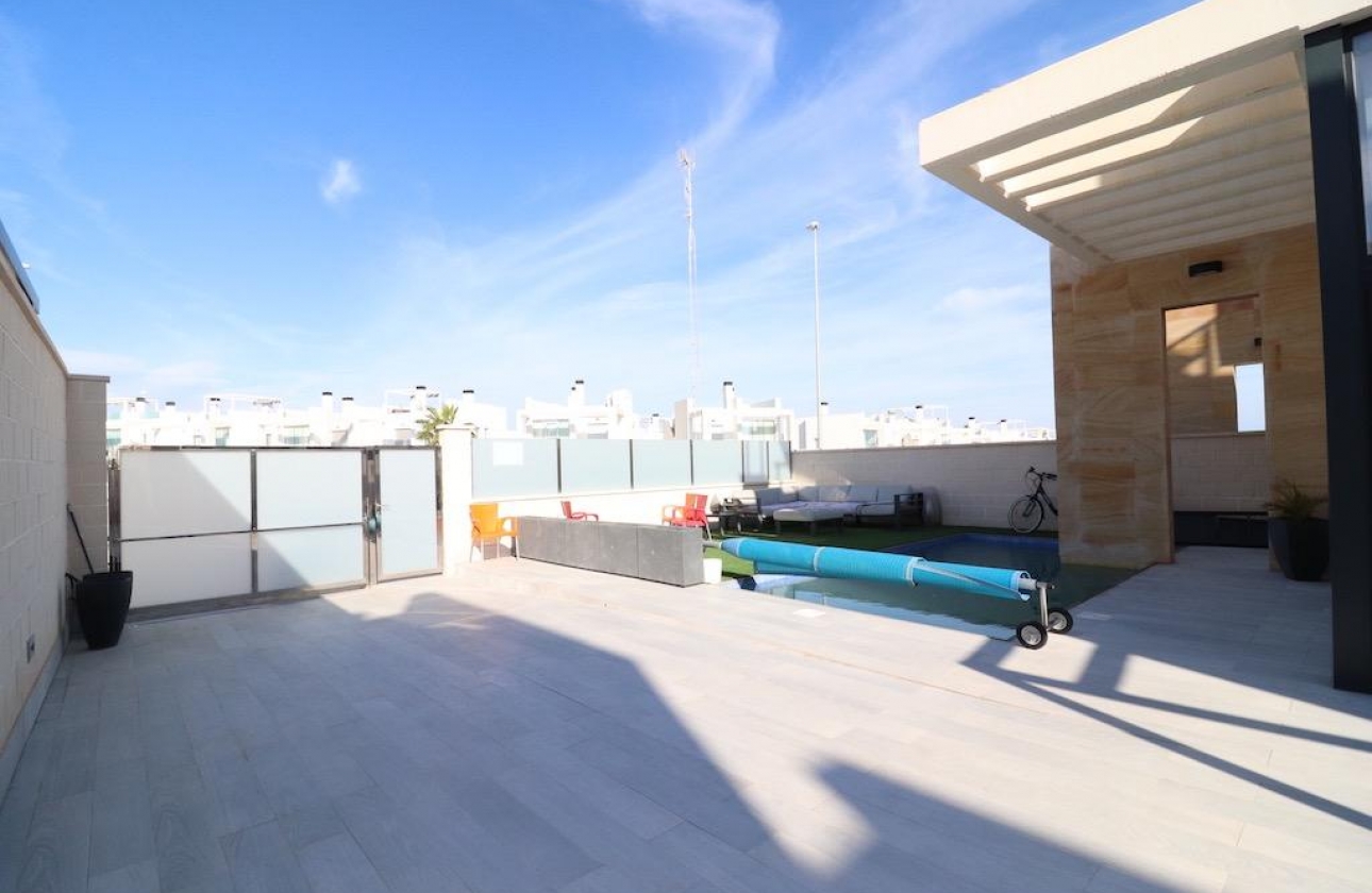 Rynek wtórny - Villa - Orihuela Costa - Lomas de Cabo Roig