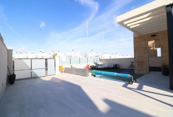 Rynek wtórny - Villa - Orihuela Costa - Lomas de Cabo Roig