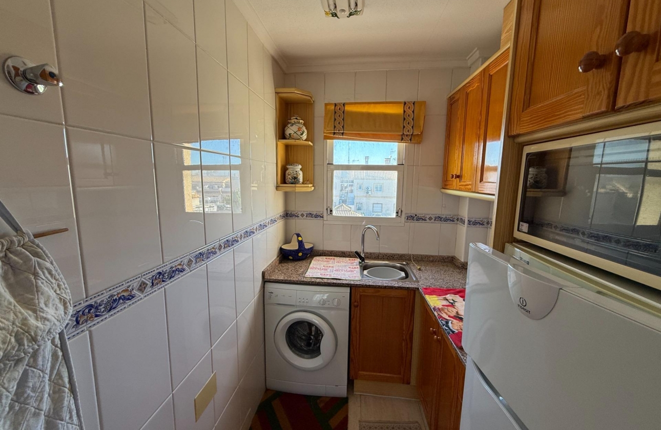 Resale - Bungalow - Torrevieja - Aguas Nuevas