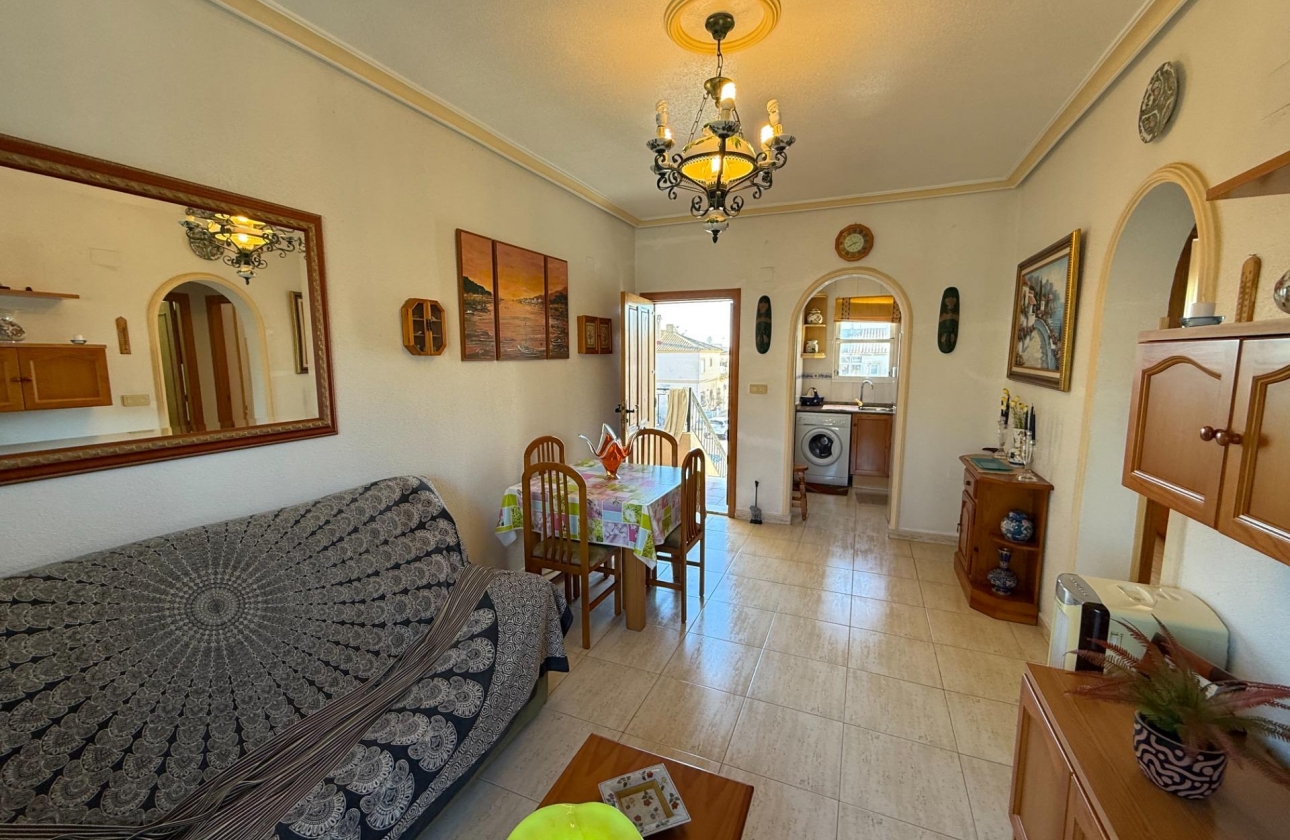 Resale - Bungalow - Torrevieja - Aguas Nuevas