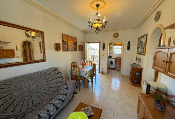 Resale - Bungalow - Torrevieja - Aguas Nuevas