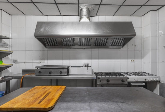 Rynek wtórny - Nieruchomość komercyjna - Torrevieja - Estacion de autobuses