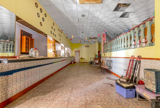 Reventa - Commercial Unit - Torrevieja - Playa del Cura