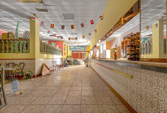 Reventa - Commercial Unit - Torrevieja - Playa del Cura