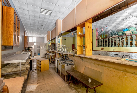 Reventa - Commercial Unit - Torrevieja - Playa del Cura