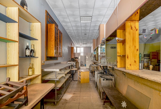 Reventa - Commercial Unit - Torrevieja - Playa del Cura