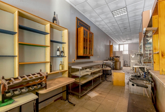 Reventa - Commercial Unit - Torrevieja - Playa del Cura