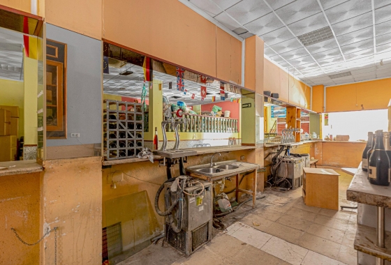 Reventa - Commercial Unit - Torrevieja - Playa del Cura