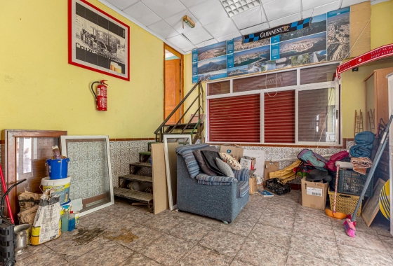 Reventa - Commercial Unit - Torrevieja - Playa del Cura