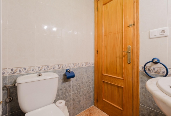 Resale - Apartment - Torrevieja - Parque de Las Naciones