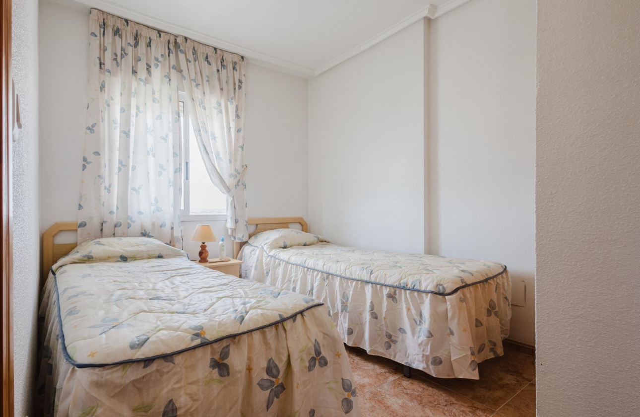 Resale - Apartment - Torrevieja - Parque de Las Naciones