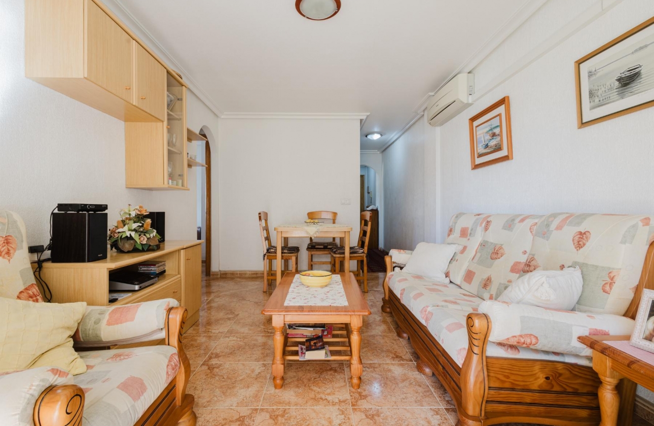 Resale - Apartment - Torrevieja - Parque de Las Naciones