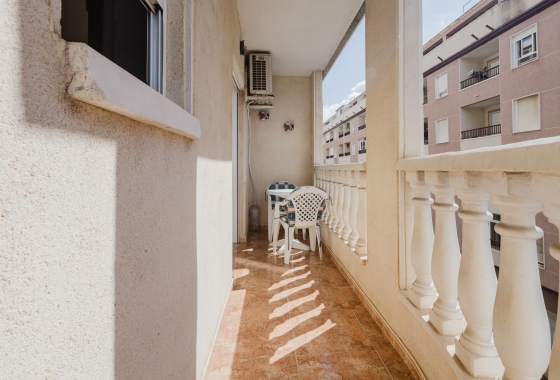 Resale - Apartment - Torrevieja - Parque de Las Naciones