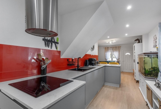 Reventa - Villa - Guardamar del Segura - Urbanizaciones