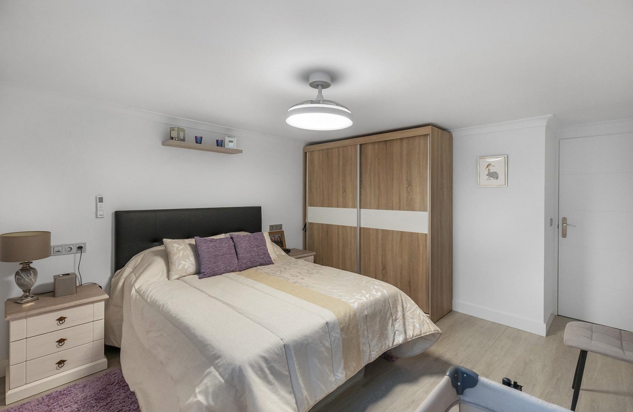 Reventa - Villa - Guardamar del Segura - Urbanizaciones