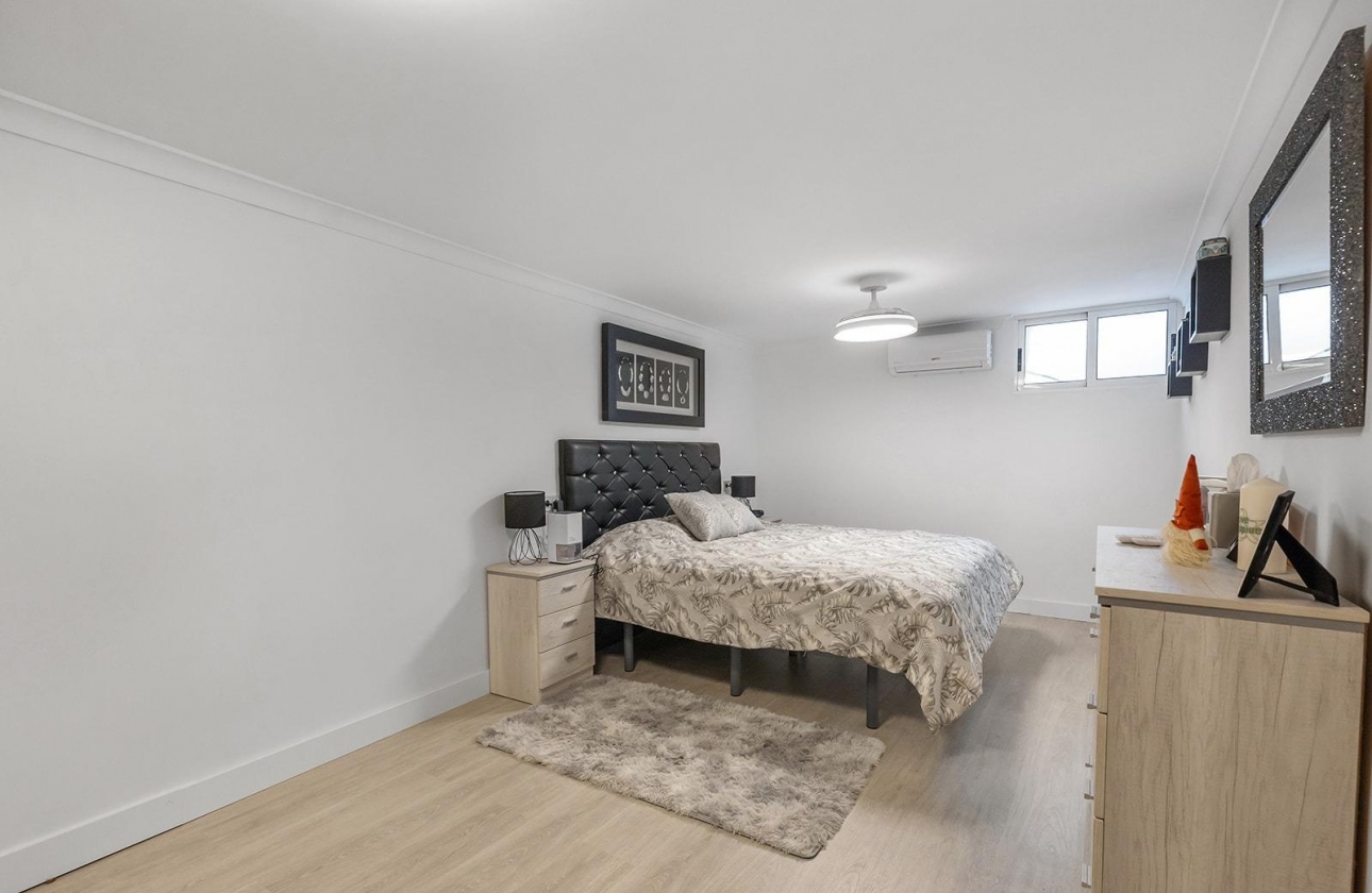 Reventa - Villa - Guardamar del Segura - Urbanizaciones