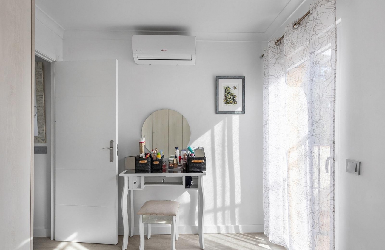 Reventa - Villa - Guardamar del Segura - Urbanizaciones