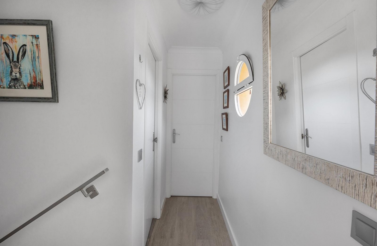 Reventa - Villa - Guardamar del Segura - Urbanizaciones