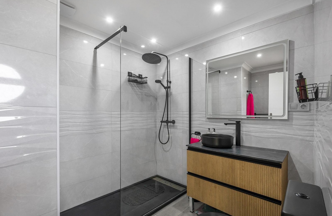 Reventa - Villa - Guardamar del Segura - Urbanizaciones