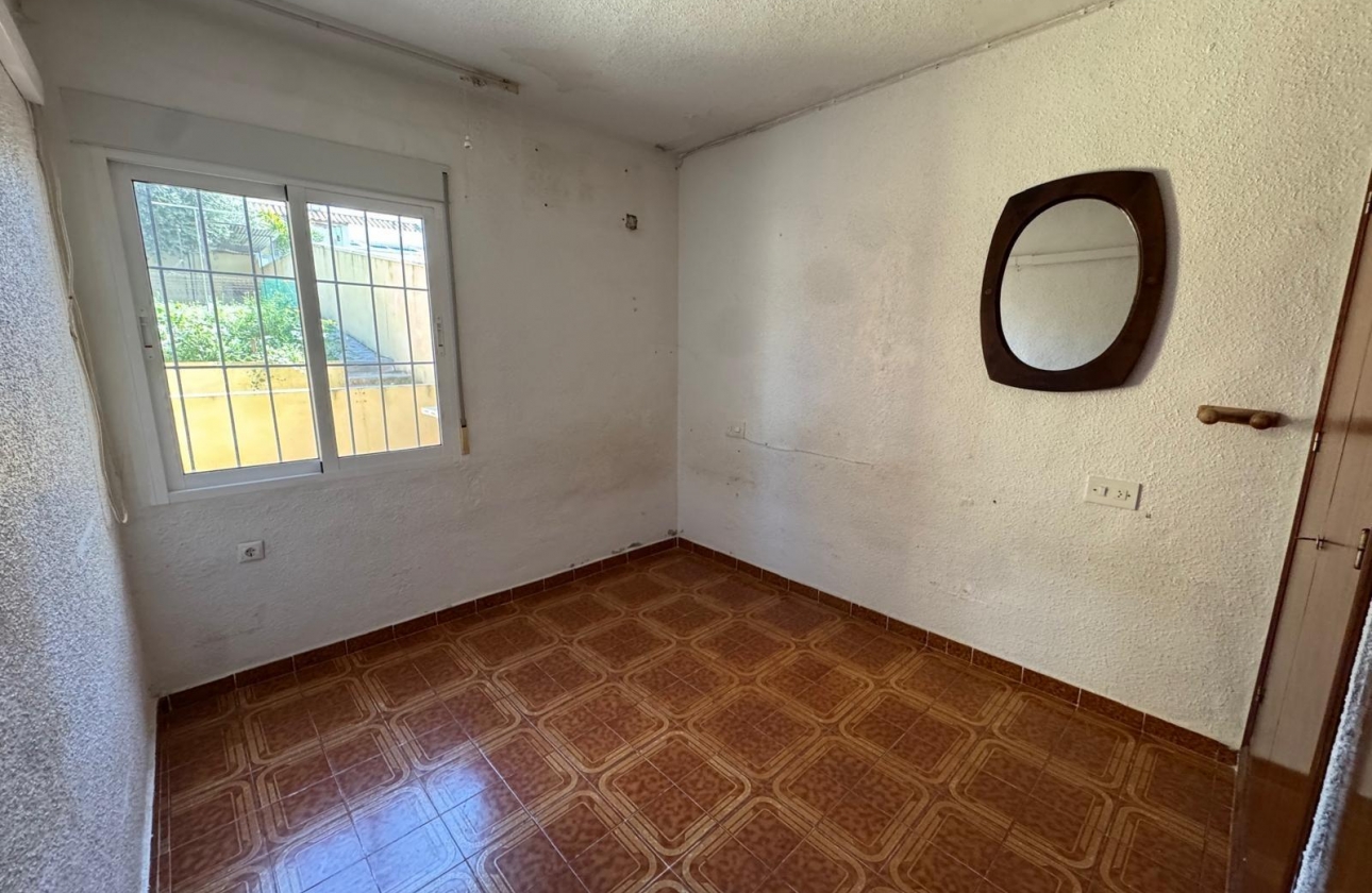 Reventa - Villa - Torrevieja - Los Balcones