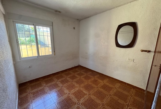 Reventa - Villa - Torrevieja - Los Balcones