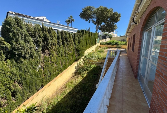 Reventa - Villa - Torrevieja - Los Balcones