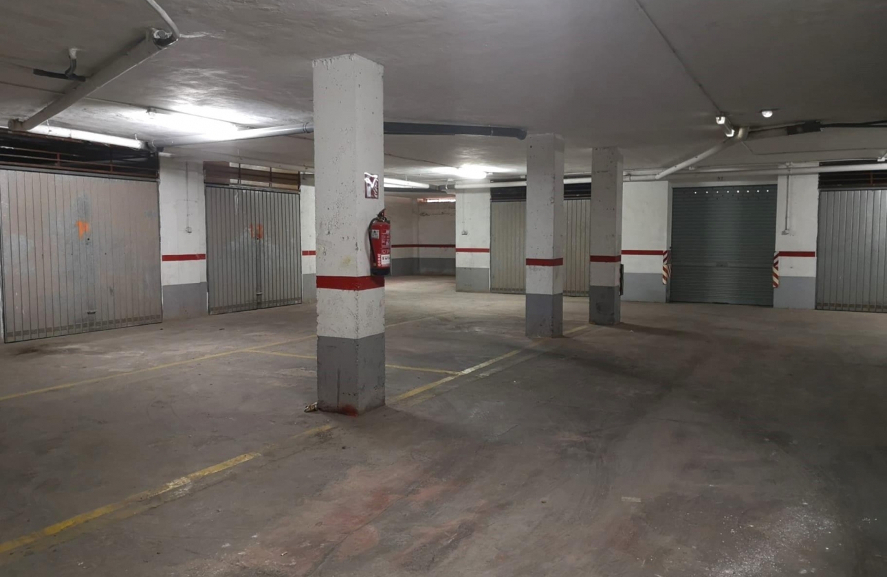 Reventa - Garaje - Torrevieja - Playa de los Locos