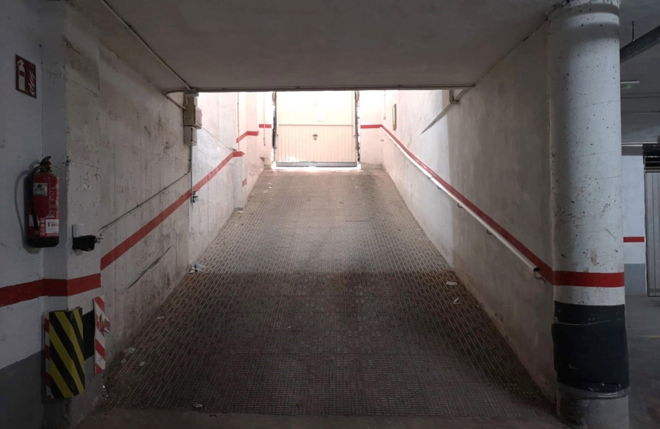 Reventa - Garaje - Torrevieja - Playa de los Locos