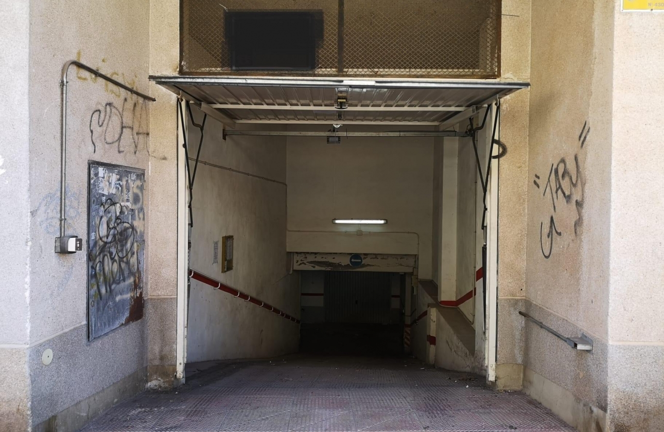 Reventa - Garaje - Torrevieja - Playa de los Locos