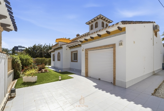 Reventa - Villa - Orihuela Costa - Cabo Roig