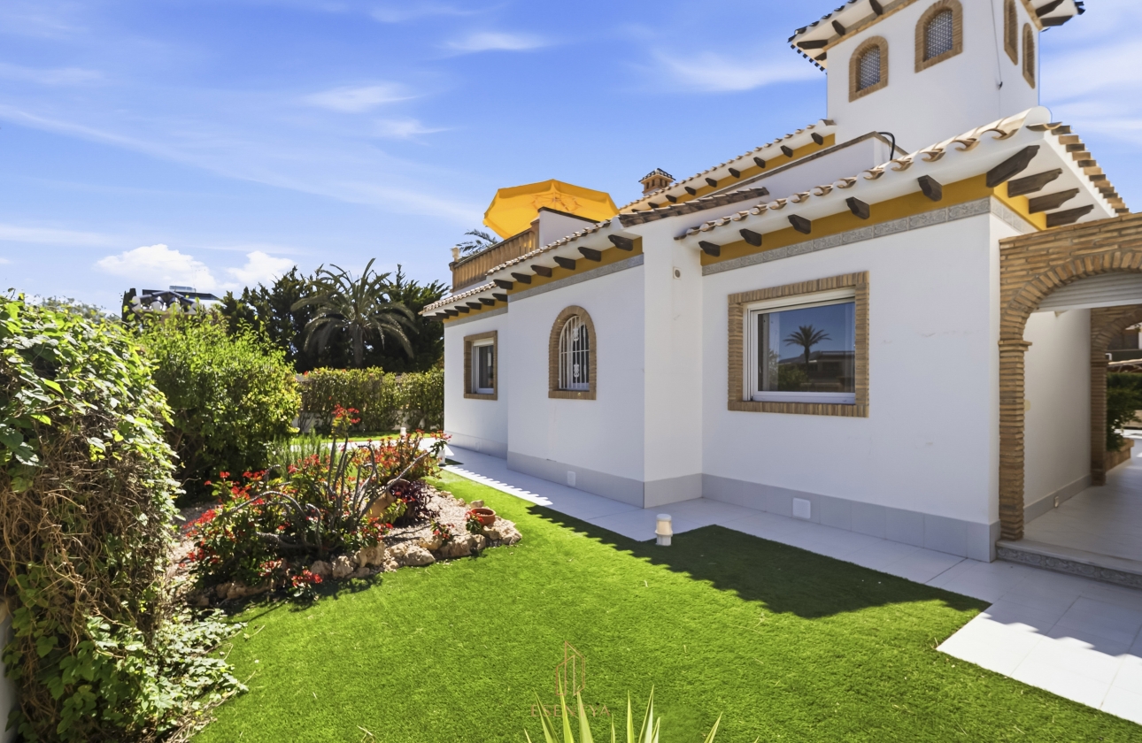 Reventa - Villa - Orihuela Costa - Cabo Roig