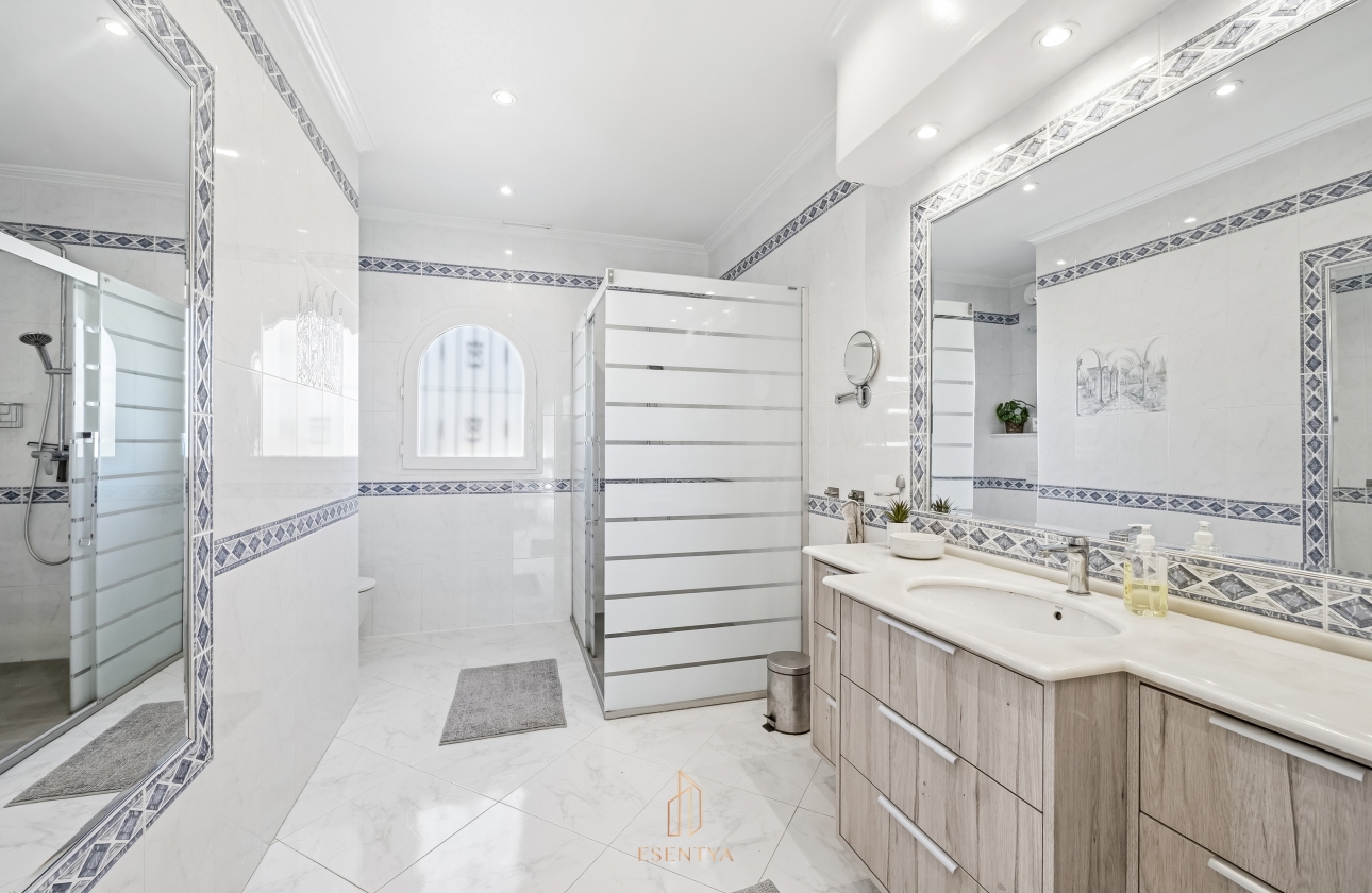 Reventa - Villa - Orihuela Costa - Cabo Roig