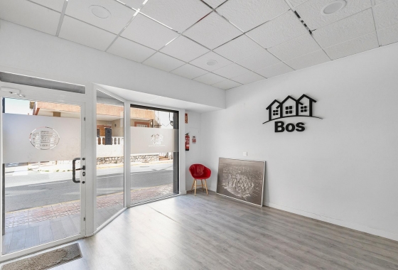 Reventa - Commercial Unit - Torrevieja - La Mata