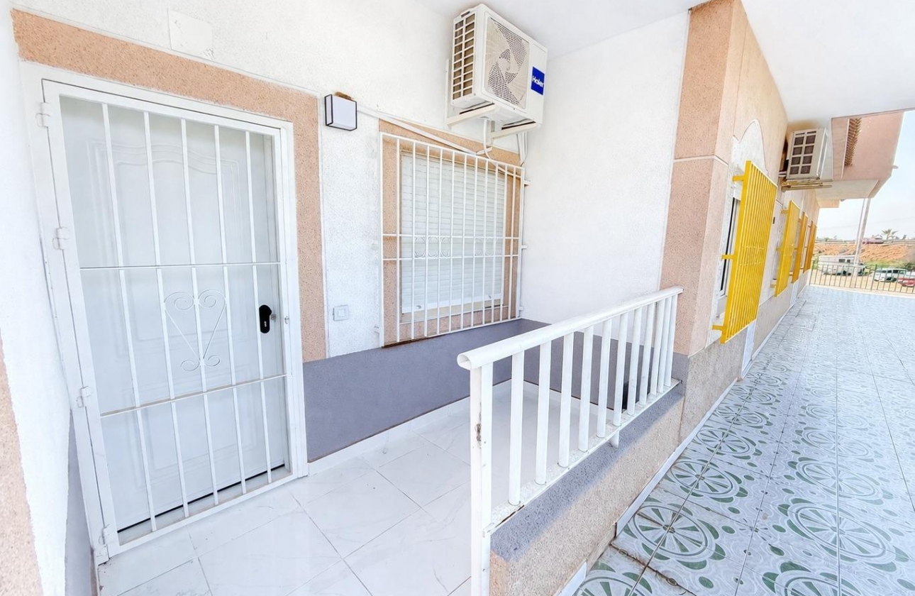 Resale - Apartment - Torrevieja - Parque de las Naciones