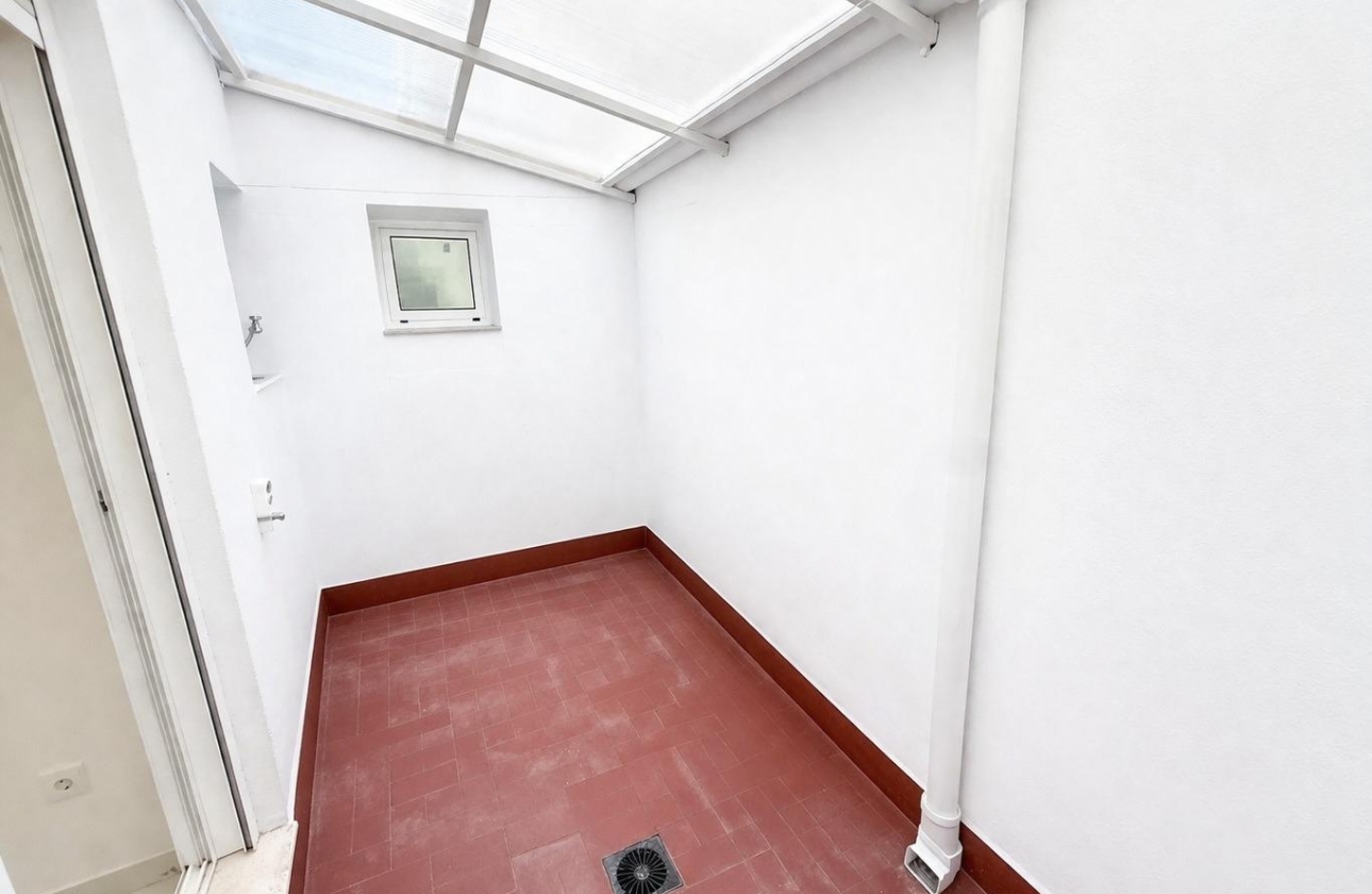 Resale - Apartment - Torrevieja - Parque de las Naciones