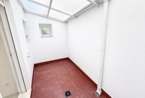 Resale - Apartment - Torrevieja - Parque de las Naciones