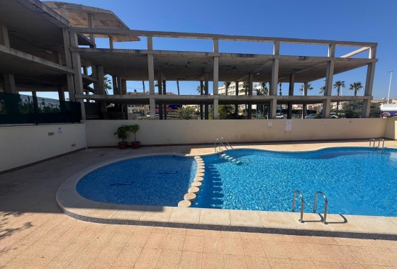 Resale - Apartment - Torrevieja - La Mata