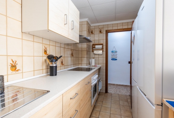 Resale - Apartment - Torrevieja - Playa De Los Naufragos