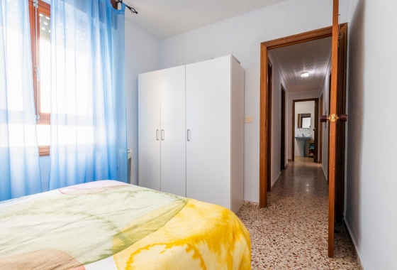 Resale - Apartment - Torrevieja - Playa De Los Naufragos